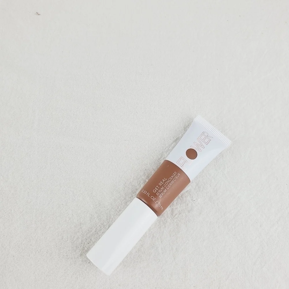LAST ONE 🔥  Flower get real serum concealer